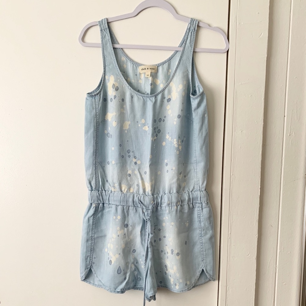Cloth & Stone Chambray Romper